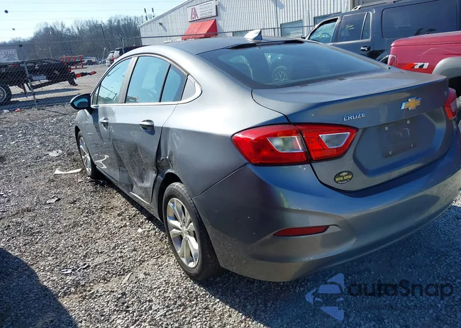 1G1BE5SM9K7114945: 44268804