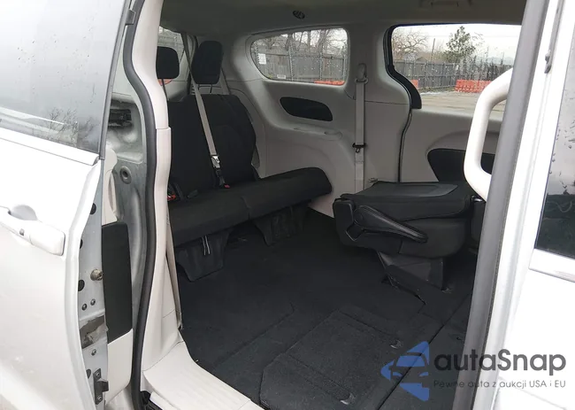 2C4RC1CG4PR511658: 44268833