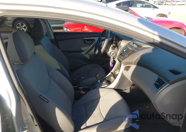 KMHDH4AE7DU667945: 44268854