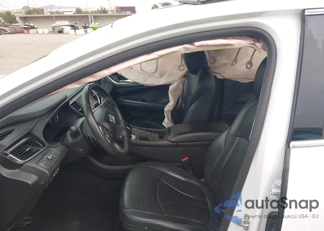 1G4ZR5SSXHU205995: 44268896