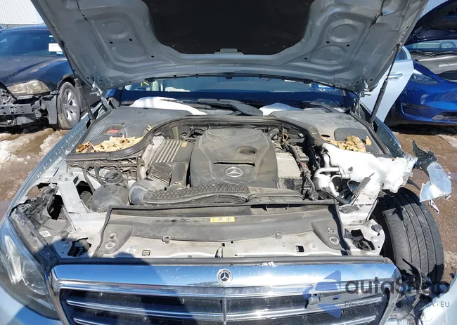 WDDZF4JB4HA289019: 44268911