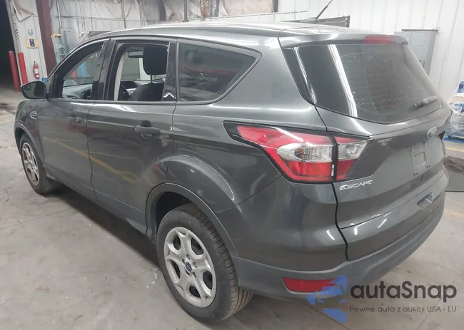 1FMCU0F71JUA10340: 44268915