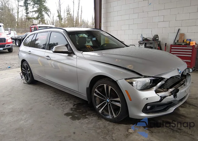 WBA8J1C58JA379514: 44268944