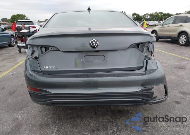 3VW5M7BU6RM024037: 44269034