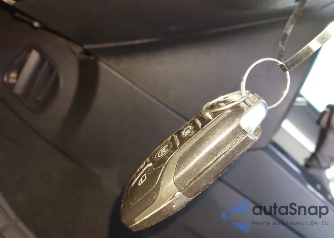 1FM5K7D86HGD36744: 44270081