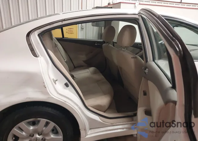 1N4AL2AP9CN448141: 44270090