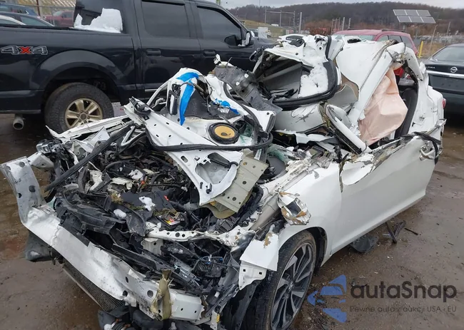 19UDE2F84GA006630: 44270110