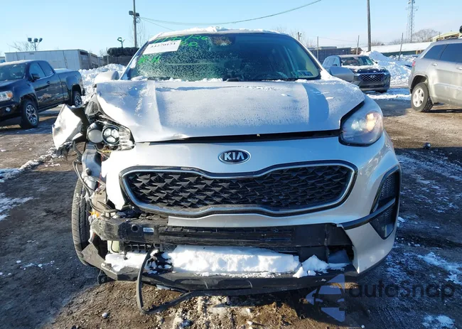 KNDPM3AC6L7712831: 44270151