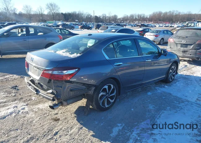 1HGCR2F70GA183408: 44270155