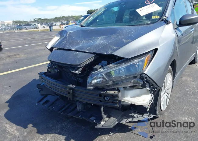 1N4AZ1BVXPC550040: 44270175