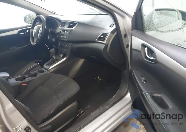 3N1AB7AP3GY276162: 44270275