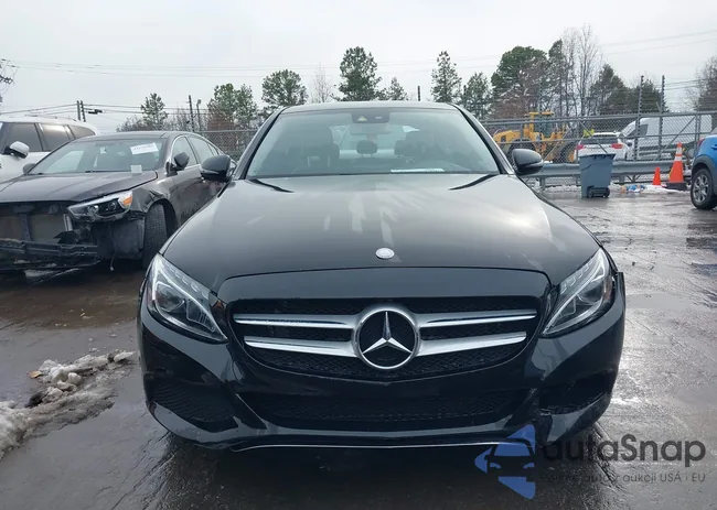 WDDWF4KB8HR237427: 44270277