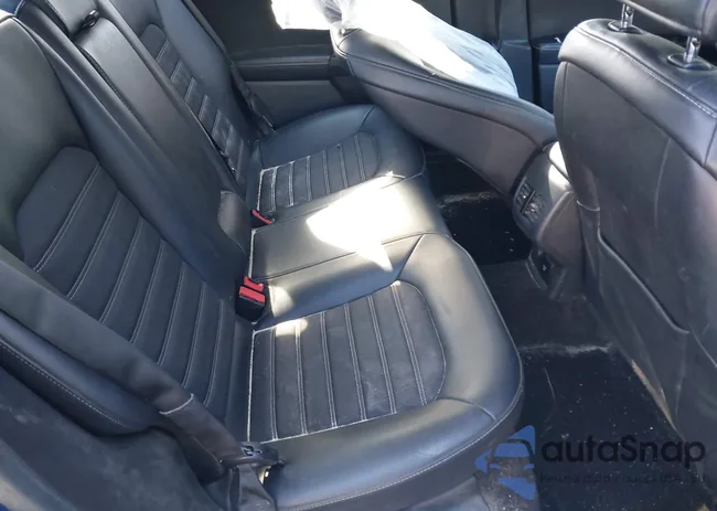 3FA6P0LU0HR160630: 44270280