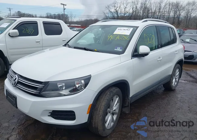 WVGSV7AX8HK027635: 44270282