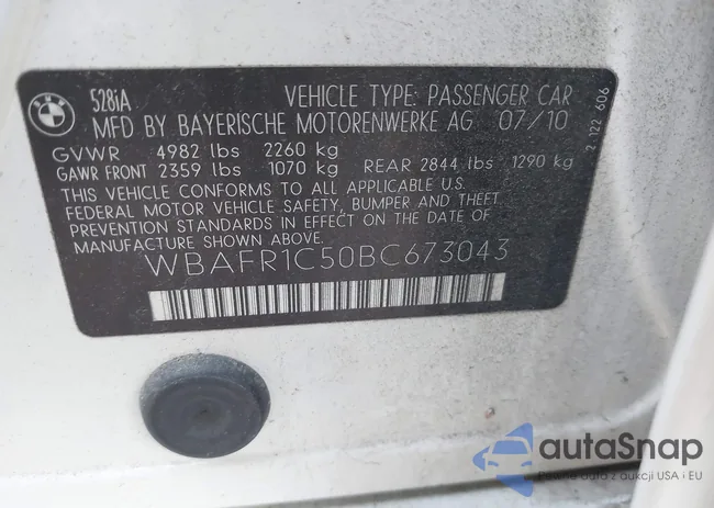 WBAFR1C50BC673043: 44270316