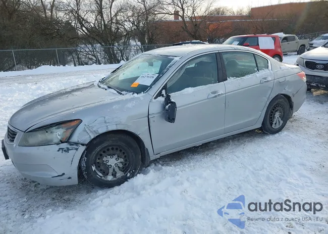 1HGCP2F37AA033242: 44270328