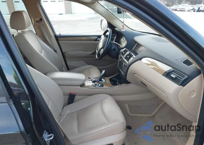 5UXWX9C57E0D16022: 44270458