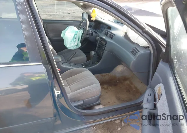 4T1BG22K2YU968244: 44270521