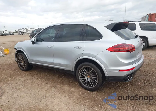 WP1AA2A23HKA86223: 44270596