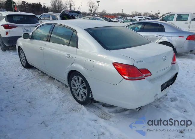 4T1BK36B55U037358: 44270635