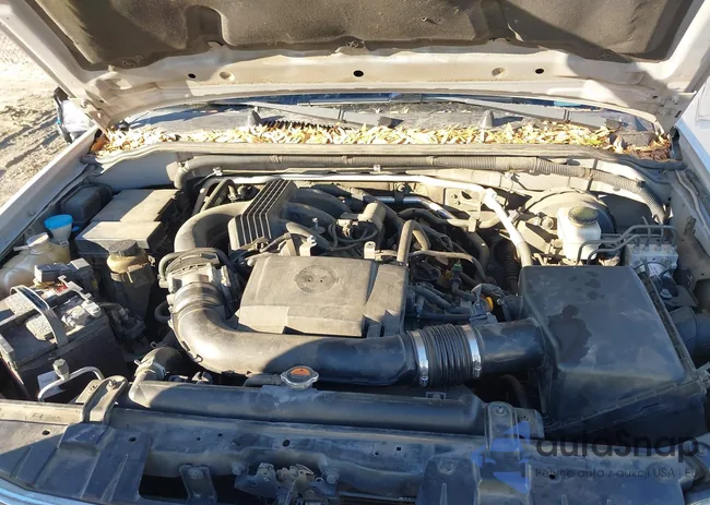 1N6AD0ER5CC410468: 44270666