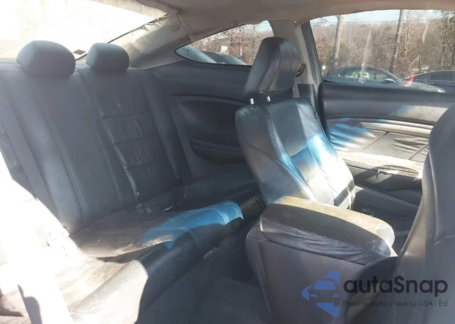 1HGCS2B86BA005692: 44269741