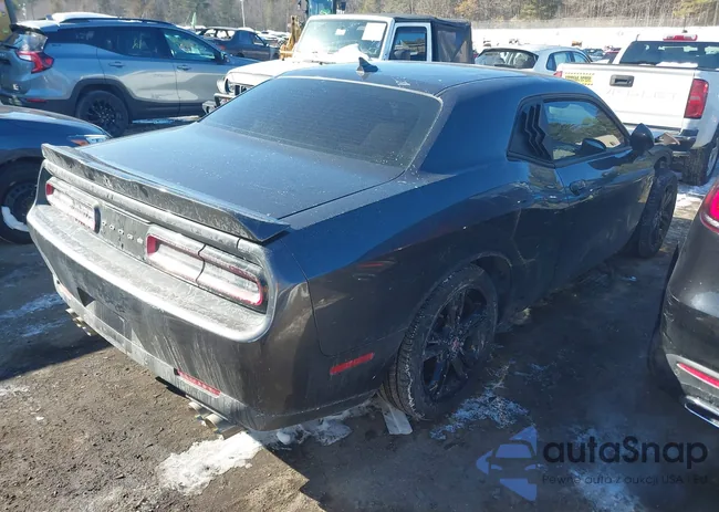 2C3CDZBT7KH752214: 44269905