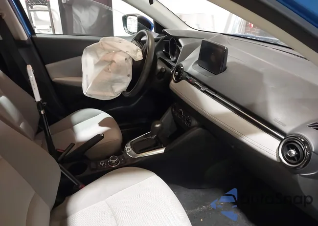 3MYDLBYV8KY501989: 44270007