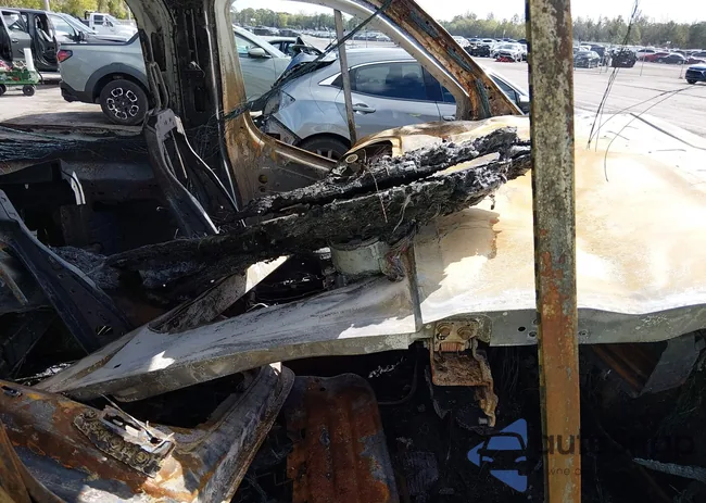 1FBZX2YG5JKA62701: 44271098