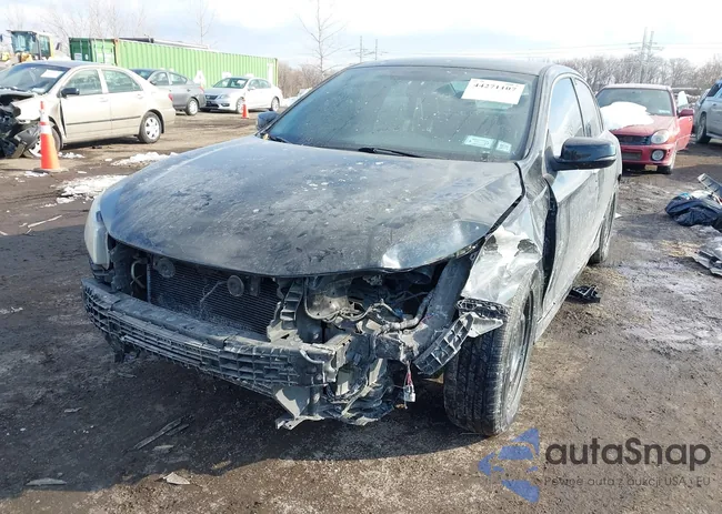 1HGCR2F14HA296582: 44271107