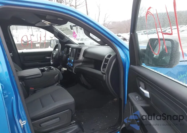 1C6SRFCT6RN132047: 44271140