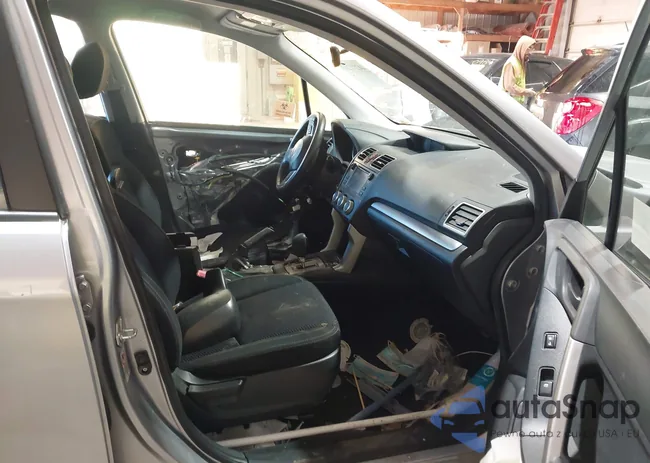 JF2SJABC8GH407659: 44271203