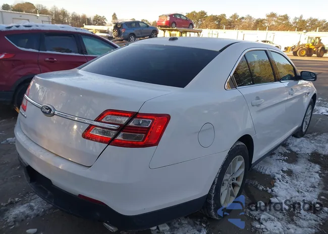 1FAHP2D88EG126542: 44271236