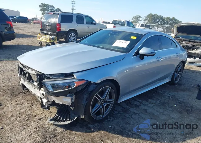 W1K2J5KBXMA089809: 44271242