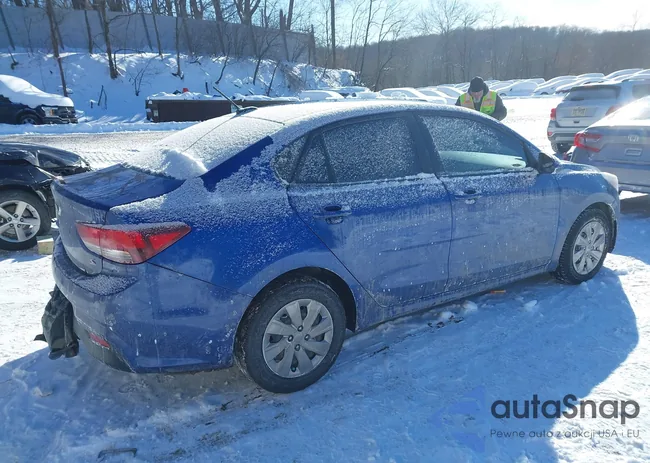 3KPA24AB8KE207154: 44271284