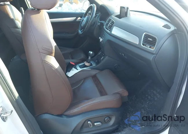 WA1ECCFS8JR015960: 44271328