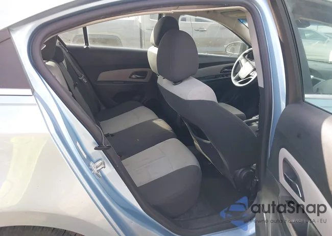 1G1PC5SH2B7129317: 44271329