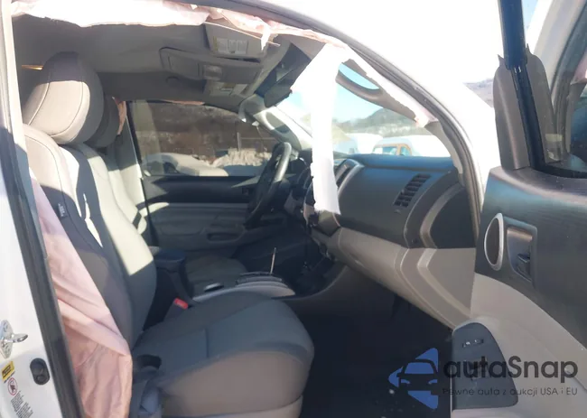 3TMLU4EN1FM200338: 44271363