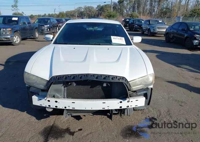 2C3CDXBG4EH324905: 44271487