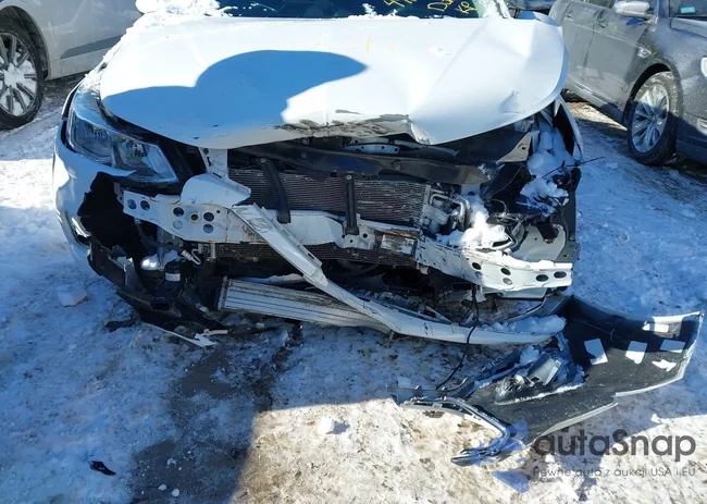 1G1BC5SM6H7232952: 44271618