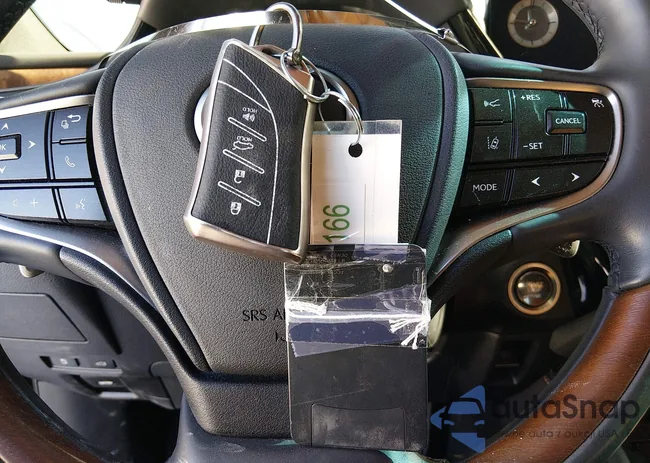 58AFZ1B1XNU127208: 44271663