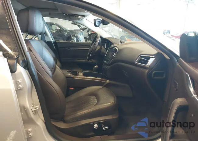 ZAM57RTA7H1240545: 44270701