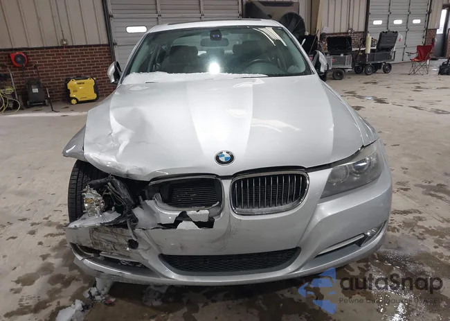 WBAPM5C56BE577903: 44270710