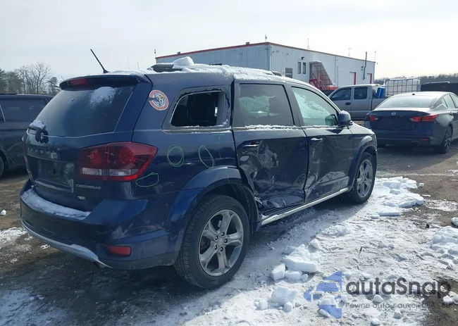 3C4PDCGB3HT566017: 44270807