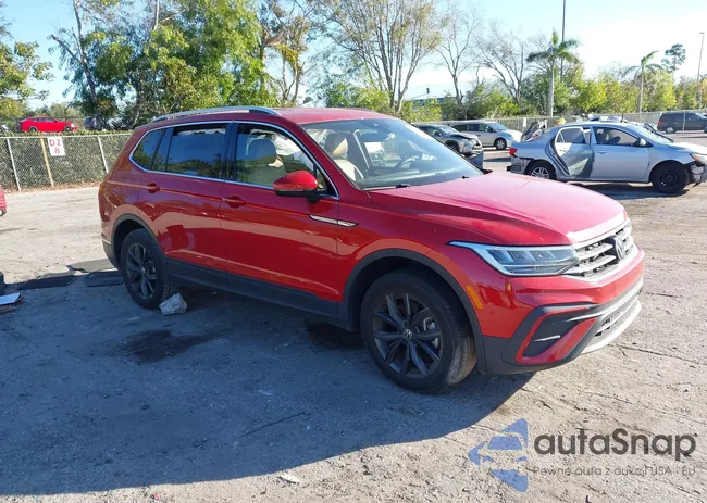 3VV3B7AX7RM098693: 44270827