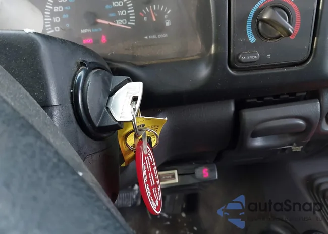 1B7KF23761J611092: 44270866