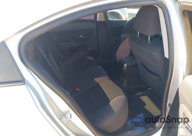 1G1PC5SB4F7110611: 44270896