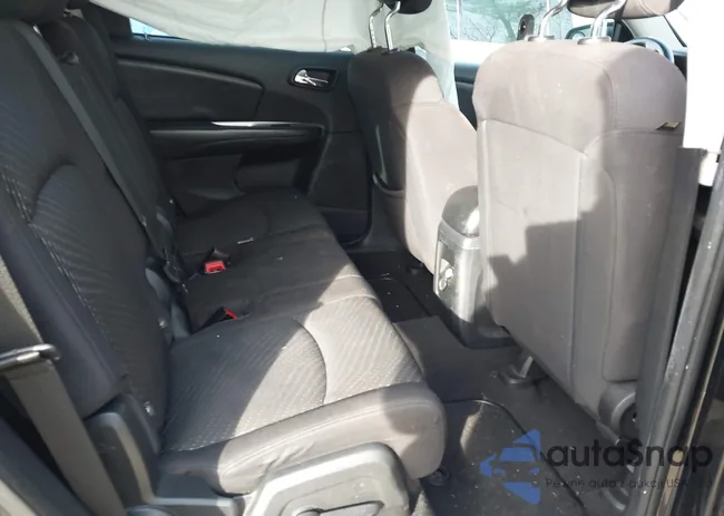 3C4PDCAB3DT604137: 44270909