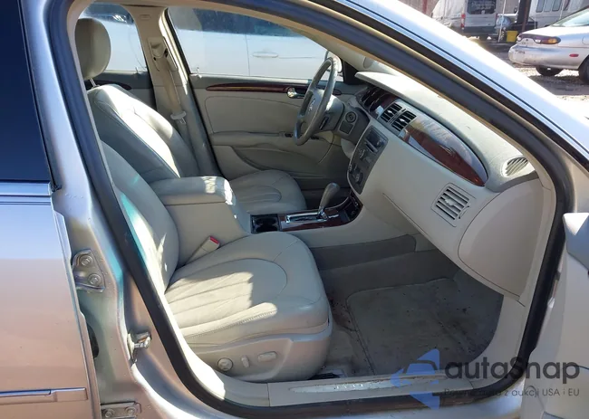 1G4HC5EM3AU116110: 44270950