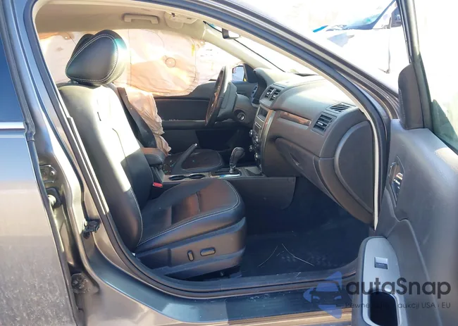 3FAHP0JG4CR109629: 44270953